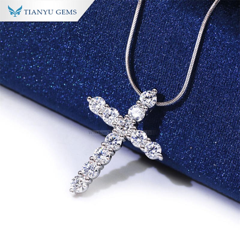 925 Sterling Silver Cross Pendant Necklaces Moissanite 2.75ctw DEF 4mm Round Sparkle Diamond Wedding Chain Necklace for Women