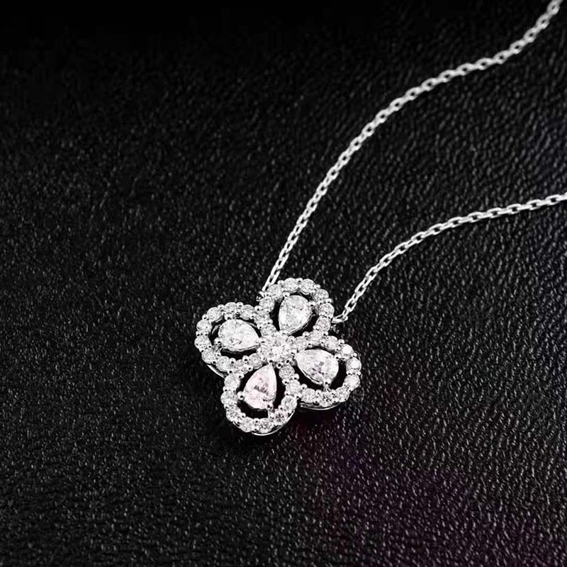 Four Leaf Shape 18K Gold Real Natural Diamond Fine Jewelry Necklace Gifted for Women 18 Inch Link Chain Au750