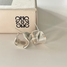 925 Sterling Silver and 18K Gold Plated Hoop Earrings for Women Modern Style Minimalist Geometric Design Elegant Fashion Jewelry Gift