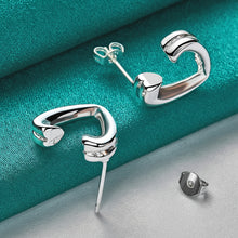 Love Heart Stud Earring 925 Sterling Silver Wedding Engagement Woman Fashion Party Charm Jewelry