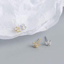 925 Sterling Silver New CZ Leaves Crown Stud Earrings