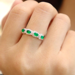 18K White Gold With Plain Emerald Ring