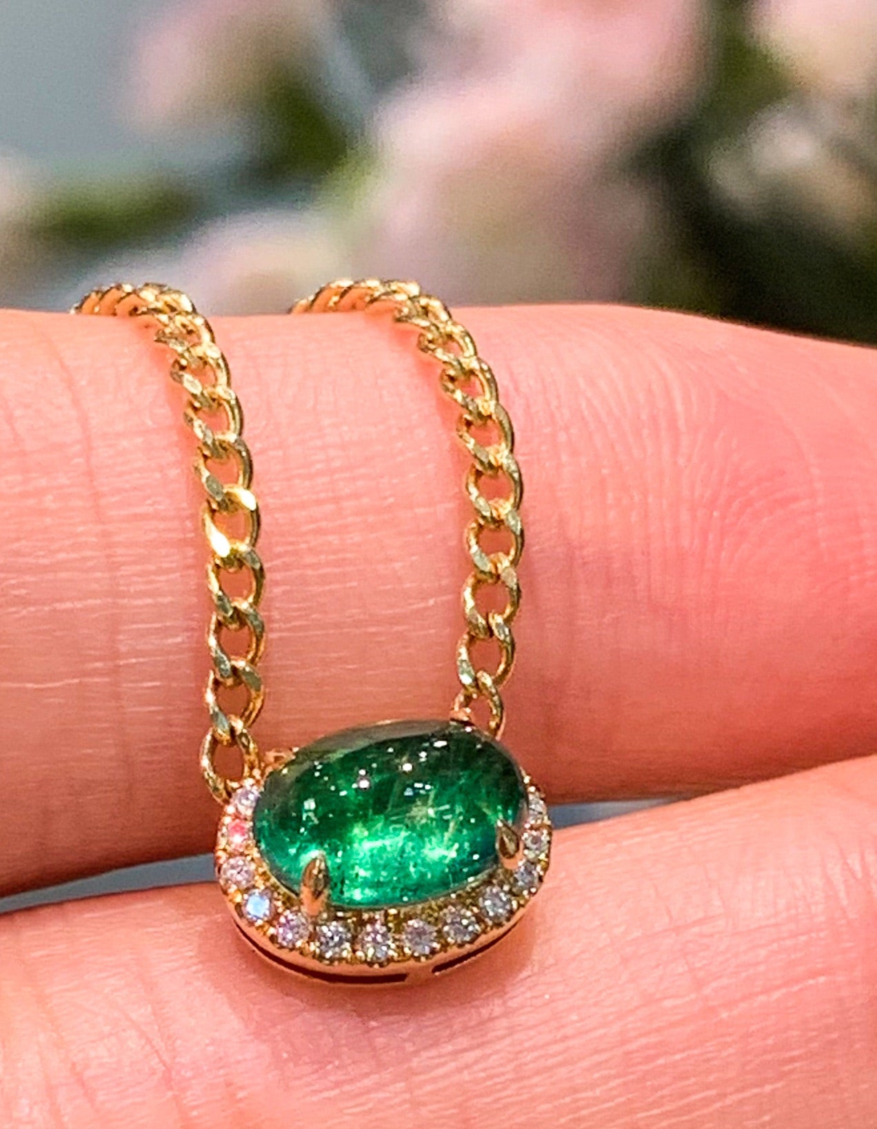 18K Yellow Gold With Plain Emerald Necklaces