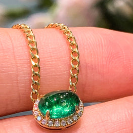 18K Yellow Gold With Plain Emerald Necklaces