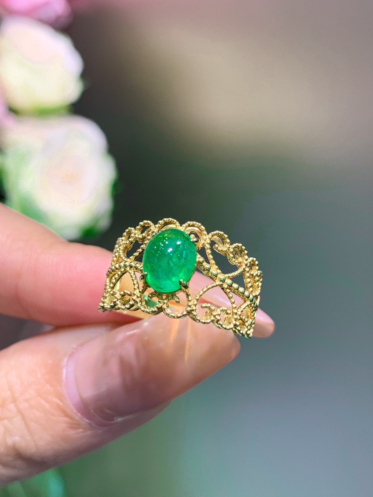 18K Yellow Plain Emerald Vintage Ring