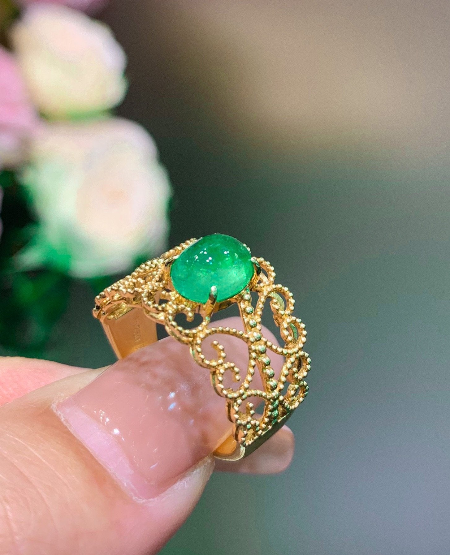 18K Yellow Plain Emerald Vintage Ring
